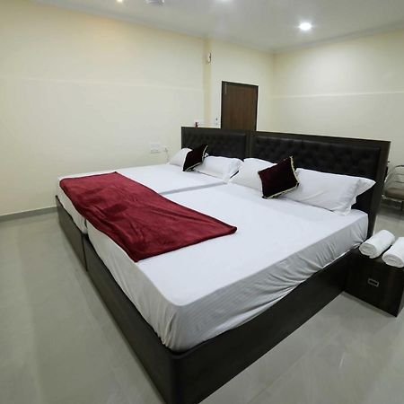 Shivalaya Residency Aparthotel Thrissur Kültér fotó